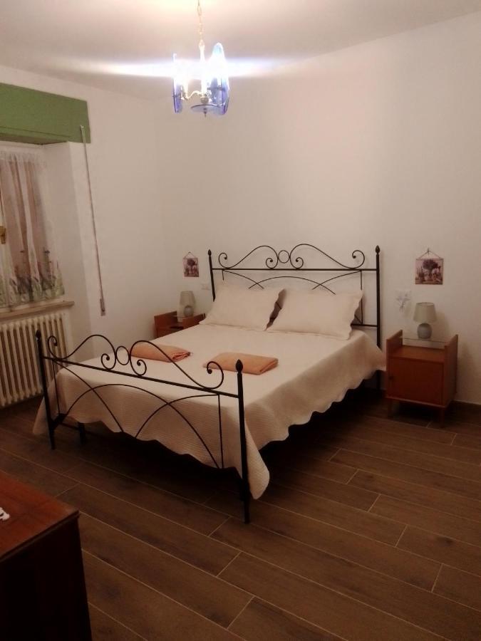 Casa Carducci Affittacamere Monteleto Ngoại thất bức ảnh
