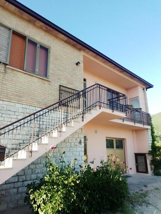 Casa Carducci Affittacamere Monteleto Ngoại thất bức ảnh